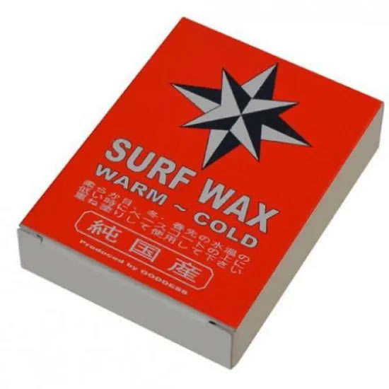 ◆モデル◆　SURF WAX WARM－COLD ◆定　価◆　￥730－（税抜） ◆その他◆　新品・未使用・正規品 ◆商品情報◆　 　 純国産の原料を使い、オリジナルの手法で作られた日本製サーフワックス。 秋から春までの3シーズンに対応する硬さ。