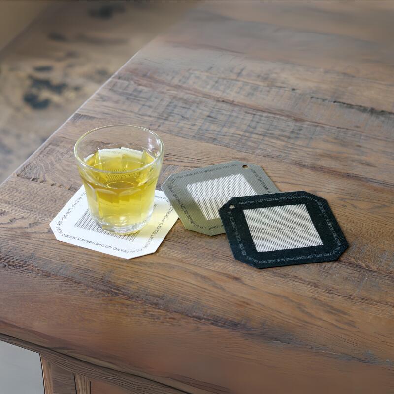 シリコンコースター パックツー ポストジェネラル 2枚入 撥水 耐熱 シリコン 水洗い可 お手入れ簡単 滑..