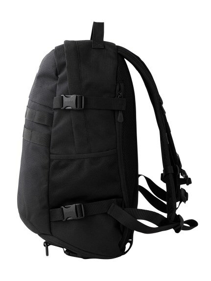 あす楽 送料無料 エックスガール X-girl MILLS LOGO ADVENTURE BACKPACK ブラック レッド マルチ ONESIZE 105215053001 | リュック バックパック レディース バッグ 通勤 通学 アウトドア 日本正規品 PC収納 大容量 刺繍 スポーティ メンズライク ロゴ