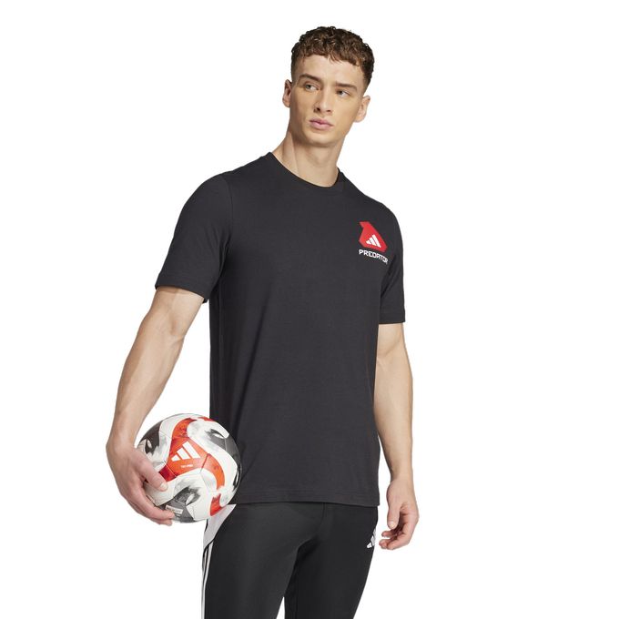 【2,000円OFFクーポン発行中】 アディダス adidas メンズ サッカー ウェア トップス 半袖 PREDATOR ヒストリー グラフィック Tシャツ JD8217 KRH05 【2025SS】