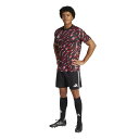 【お得なクーポン発行中】 アディダス adidas メンズ サッカー ウェア トップス Tシャツ 半袖 プラクティス グラフィック ジャージー JL9520 J...