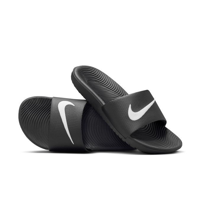 楽天SPOPIA NET SHOP【お得なクーポン発行中】 ナイキ NIKE ジュニア シャワーサンダル ナイキ カワ スライド GS/PS 819352 001 【2025SS】