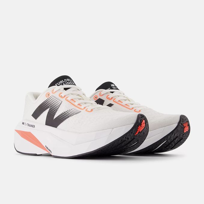 【お得なクーポン発行中】 ニューバランス NB レディース ランニング カジュアル シューズ FuelCell SuperComp Trainer v3 WRCXCS4 B CS4 【2025SS】