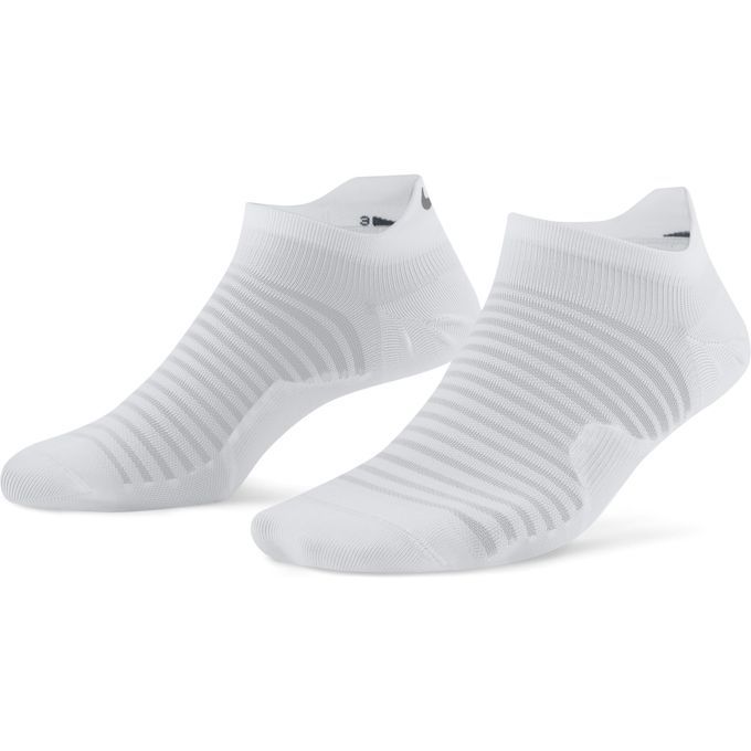 ＊クーポン発行中ナイキ NIKE ユニセックス ランニング ソックス 靴下 ナイキ スパーク ライトウェイト ノーショウ ソックス SK0052-100 【2021SS】