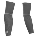 Compressport コンプレスポーツ ランニング・トレイルランニング ArmForce Ultralight アームフォース ウルトラライト アームスリーブ SU00008B Black