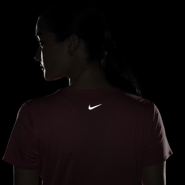 【ネコポス対応】NIKE ナイキ ウィメンズ　スウッシュ　ラン　S／S　トップ 半袖Tシャツ CJ1971-814(マジックエンバー/リフレクトシルバー) 20SS