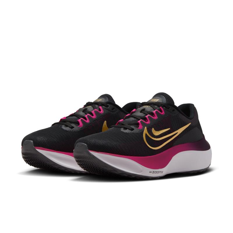 楽天市場】nikeズームフライ5(シューズ|ランニング・マラソン 楽天市場】nikeズームフライ5(シューズ|ランニング・マラソン