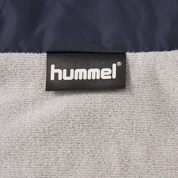 パデッドサーモジャケット　【hummel|ヒュンメル】サッカーフットサル防寒ウェアーhaw2087