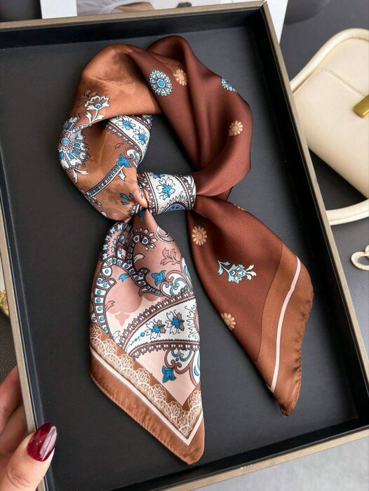 [ 8日から12日程度でお届け予定 ] アクセサリー レディース スカーフ 1個 レディース エレガントなヴィンテージペイズリー柄薄手サテンスクエアフォークシルクスカーフ、ボヘミアンヴィンテージカジュアル レディースネックスカーフ、ショール、軽く薄手で快