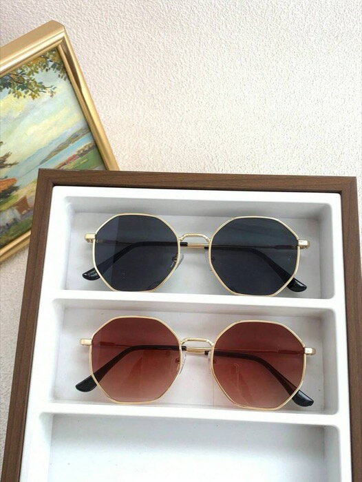 [ 8日から12日程度でお届け予定 ] アクセサリー レディース アイアクセサリー 2個 幾何学模様 メタルフ..