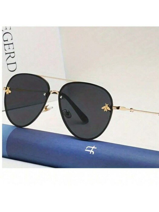 [ 8日から12日程度でお届け予定 ] アクセサリー レディース アイアクセサリー 1個 ブラック ヴィンテージ ファッション ミツバチデザイン ユニセックス ファッショングラス