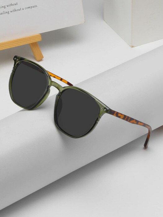 [ 8日から12日程度でお届け予定 ] アクセサリー レディース アイアクセサリー 1ペア ライススパイクデコレーション ファッショングラス アウトドア ボヘミアン サングラス ビーチアクセサリー レディース レオパード カラーブロック ボヘミアン バケ