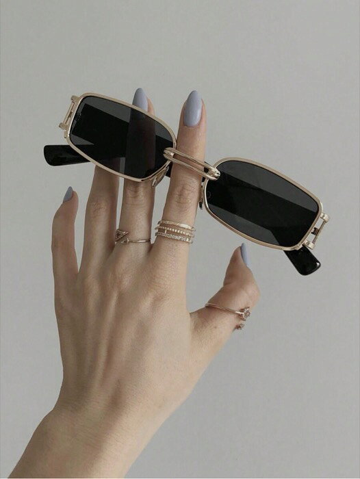 [ 8日から12日程度でお届け予定 ] アクセサリー レディース アイアクセサリー 1個 女性用メタル スクエ..