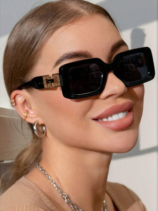 [ 8日から12日程度でお届け予定 ] アクセサリー レディース アイアクセサリー 1個 プラスチック製 四角..