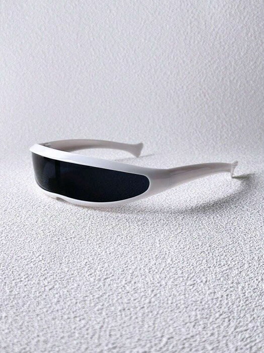 [ 8日から12日程度でお届け予定 ] アクセサリー メンズ アイアクセサリー 1個 未来的なデザインのツーピース状の魚型 ミラーファッショングラス、カラーコーティング、デイリーから海辺のアクセサリーとしても使える、ストリートスタイルやセーター、ジャケッ