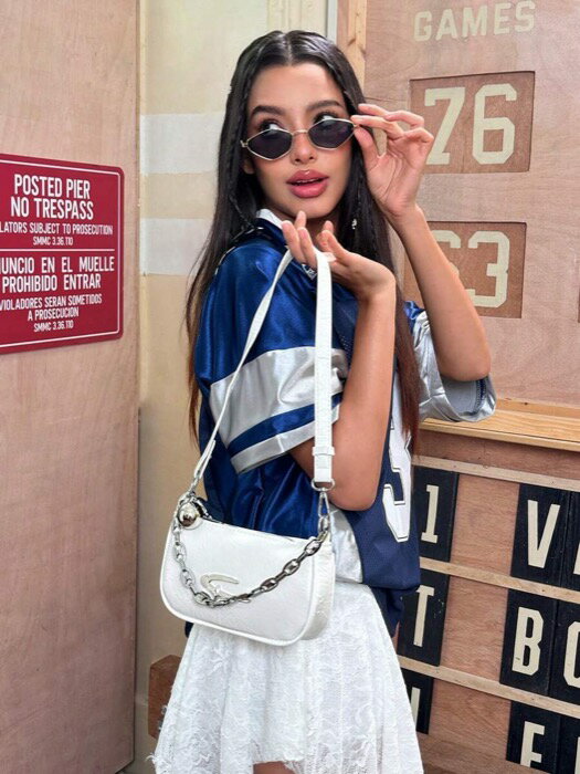 [ 8日から12日程度でお届け予定 ] バッグ レディース ショルダーバッグ ファッショナブルで洗練された..