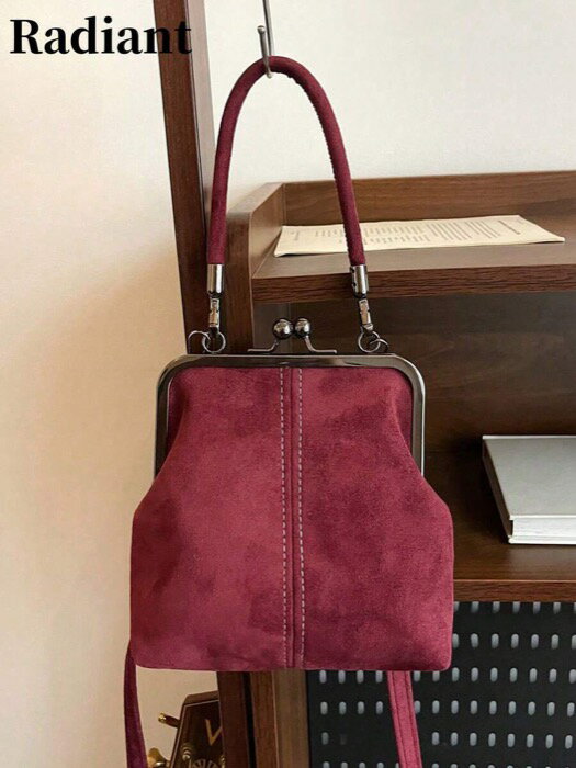 [ 8日から12日程度でお届け予定 ] バッグ レディース ショルダーバッグ レトロ調フェイクレザークロス..