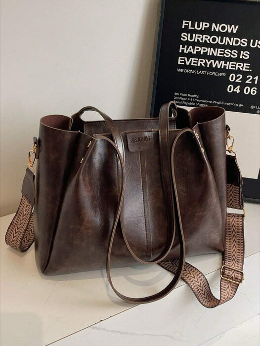 [ 8日から12日程度でお届け予定 ] バッグ レディース トートバッグ 新作 洗練されたエレガントなスタイ..