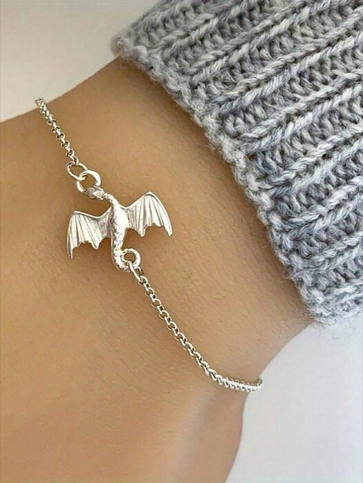 [ 8日から12日程度でお届け予定 ] ジュエリー メンズ ブレスレット 1個 繊細なシルバーのドラゴンブレ..