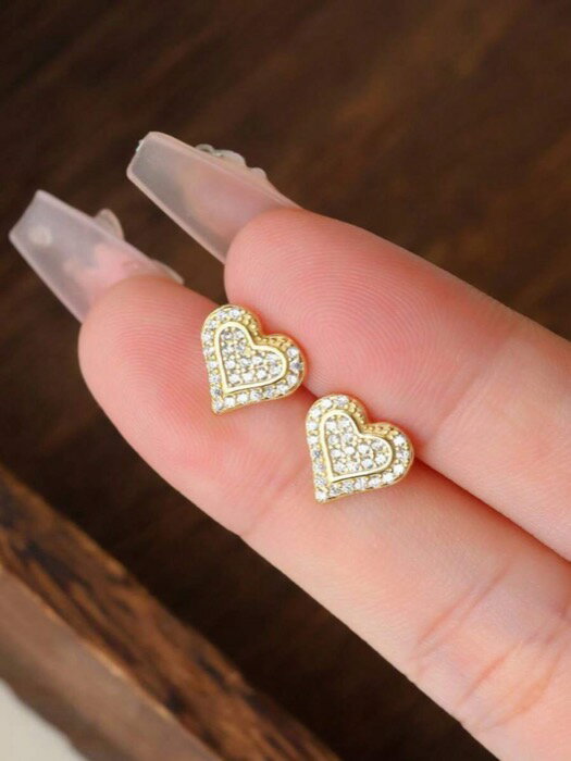 [ 8日から12日程度でお届け予定 ] ジュエリー レディース イヤーアクセサリー 1ペア S925スターリングシルバー フルパヴェ ハートスタッドピアス、繊細で可愛らしい、デイリー使いに最適、パートナーや友人への最高の贈り物、女性向けハイエンドジュエリ