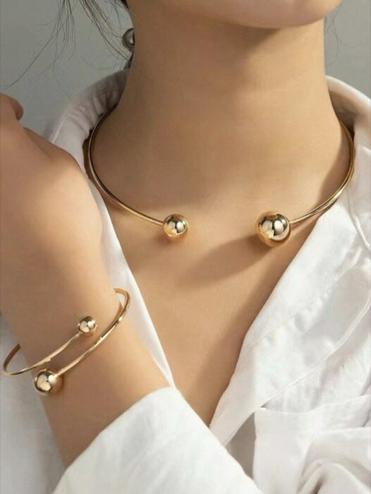 [ 8日から12日程度でお届け予定 ] ジュエリー レディース セット 女性用 シンプルでおしゃれなゴールド色のカフ＆チョーカーセット サイズ調整可能 エレガントなデザイン プレゼントにも最適