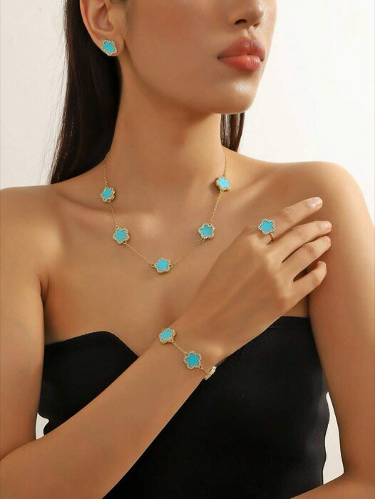 [ 8日から12日程度でお届け予定 ] ジュエリー レディース セット 5個セット メタルチェーンクローバー&花型ペンダント ラインストーン インレイ ファッショナブル ラグジュアリーアクセサリーセット レディースバレンタイン用