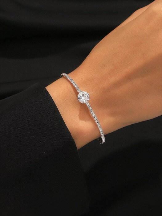 [ 8日から12日程度でお届け予定 ] ジュエリー レディース ブレスレット バングル 1個 ラインストーン & ジルコニア エンクルーステッド オープンリング、ファッショナブルでエレガントなデザイン