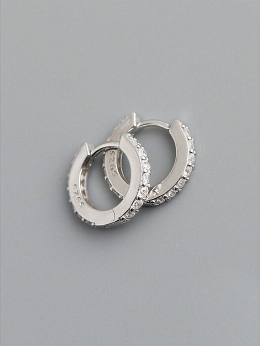 [ 8日から12日程度でお届け予定 ] ジュエリー レディース イヤーアクセサリー 小さな丸いファッション スタッドピアス、マイクロインレイジルコニア付き、925スターリングシルバー、ユニセックスギフト 1ペア