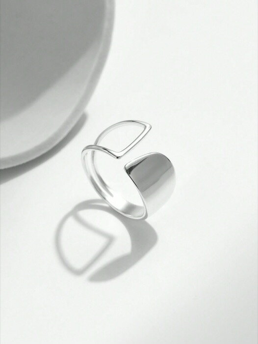 [ 7日から10日程度でお届け予定 ] リング レディース シングル 銀製リング パーティージュエリー サイズ調整 6-8号