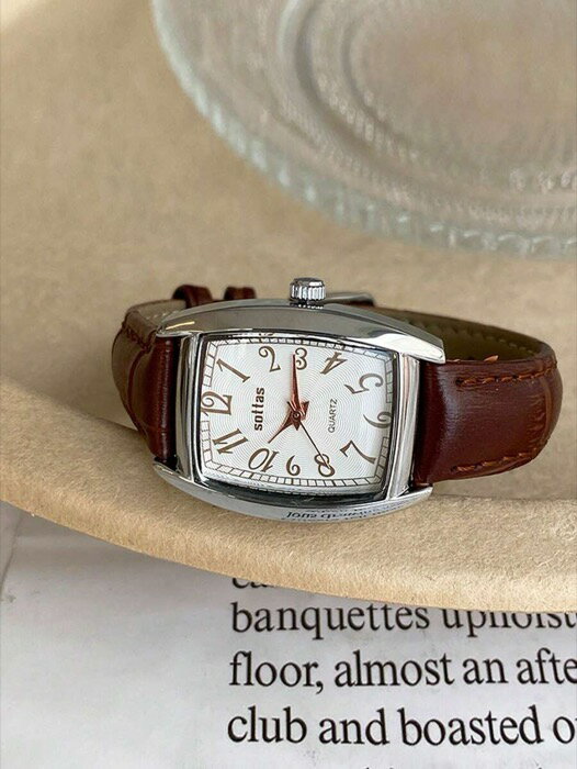 楽天Sports Studio 楽天市場店[ 8日から12日程度でお届け予定 ] 腕時計 レディース クォーツ 新作 スクエアミニバレルレディース腕時計、韓国スタイル シンプル数値ダイヤル、カジュアル 万能 エレガントレトロクォーツ時計、女子学生向け