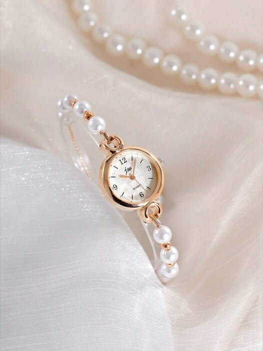 [ 8日から12日程度でお届け予定 ] 腕時計 レディース クォーツ 1個 エレガントな白真珠ジッパー合金ケース クオーツ腕時計 真珠ストラップ、アラビア数字、ラウンドダイアル、調整可能なブレスレット、デイリーウェアに適し、ギフトにも