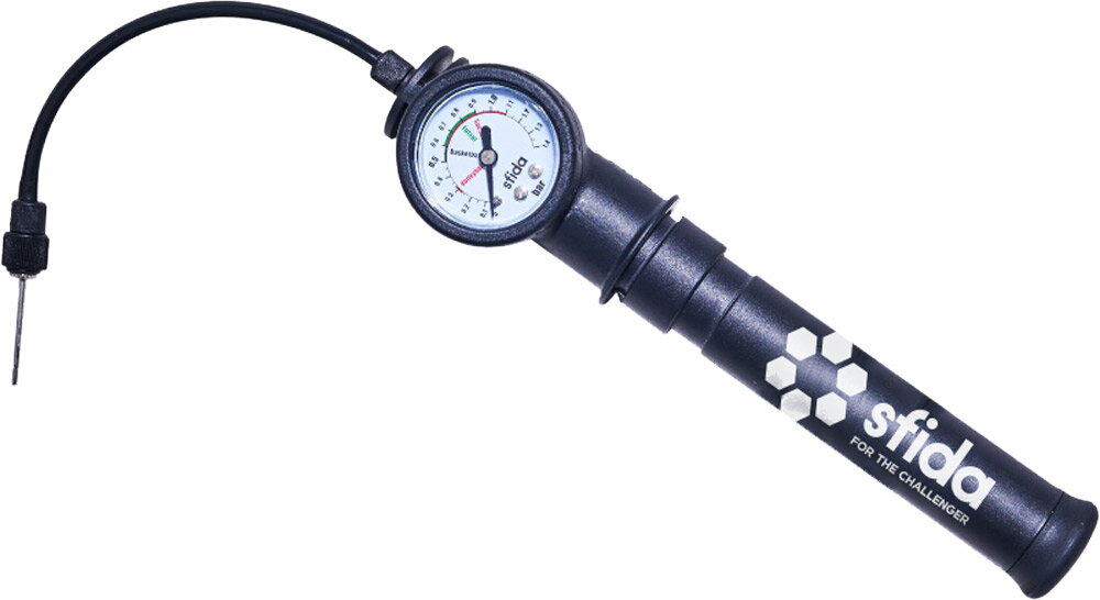 【11/27 2時まで ポイント最大12倍！】 スフィーダ sfida フットサル ゲージ付きハンドポンプ フットサル 空気入れ エアポンプ ダブルアクション 圧力ゲージ 空気圧 ボール サッカーボール グラウンド備品 体育館備品 ドッジボール SH22O03