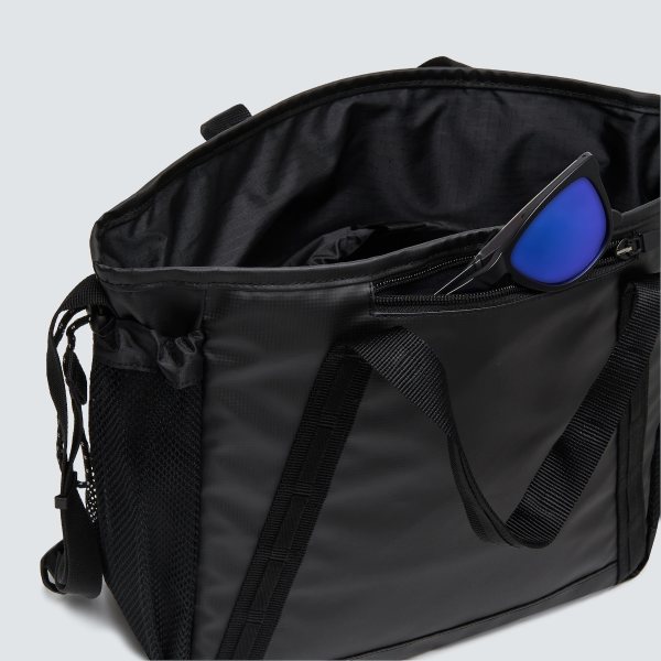 【送料無料】OAKLEY（オークリー）！トートバッグ 『Essential OD Tote Shoulder Bag L 5.0』 ＜FOS900670＞