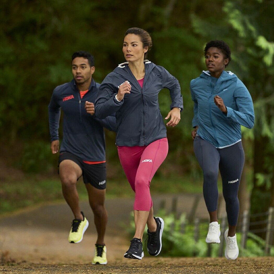 ホカオネオネHOKAONEONECLIFTON8クリフトン8レディースブラック黒ホワイト白ランニングジョギングシューズスポーツランニングシューズランシュー1119394