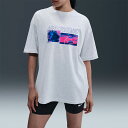 ナイキ NIKE スポーツウェア オーバーサイズド Tシャツ レディース 春 夏 コットン 綿 グレー 灰色 スポーツ フィットネス 半袖 Tシャツ IB756...