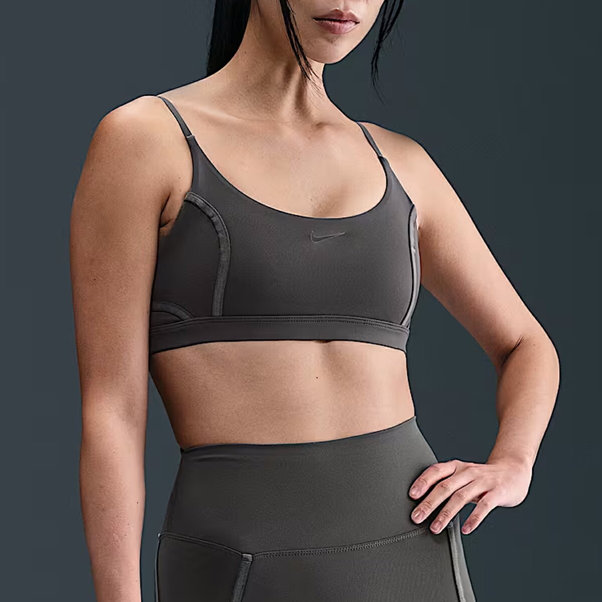 【10%OFF】スポーツ フィットネス スポーツブラ ナイキ NIKE ワン ライトサポート パッディド スポーツブラ レディース オールシーズン グレー 灰色 スポーツ フィットネス インナー ブラトップ HQ2811-036