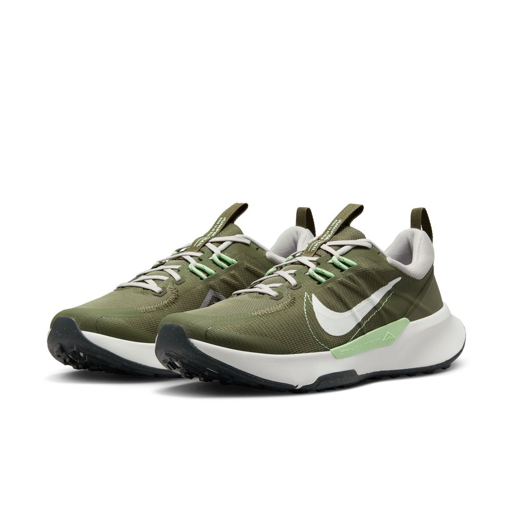 NIKE iCL Wjp[ gC 2 NN Y gCjOV[Y DM0822-200