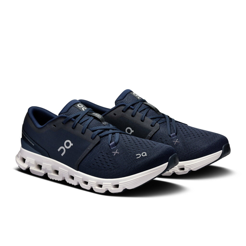 on オン クラウド X 4 ランニングシューズ メンズ on Cloud X 4 インク/アイボリー 3ME30042102