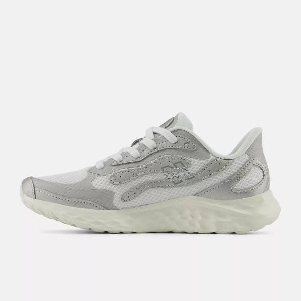 【全品ポイント3倍+最大999円OFFクーポン】ニューバランス new balance ランニングシューズ レディース Fresh Foam Arishi v4 TIRALUX WARISTS4D