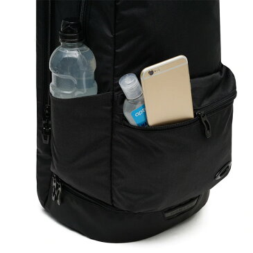 50%OFF! バックパック オークリー ESSENTIAL BACKPACK M 3.0 22L アウトドア リュック バッグ 通勤 通学 921559JP