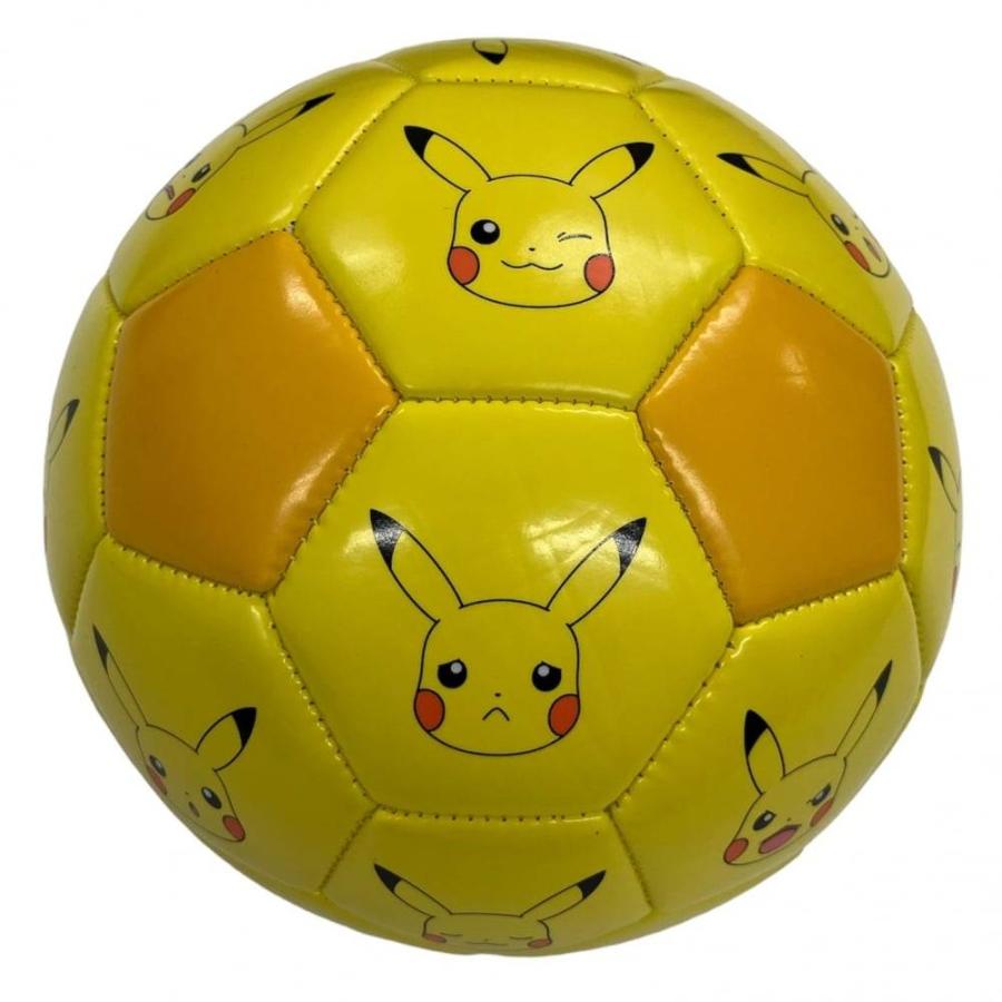 ピカチュウ総柄　サッカーボール3号 61618