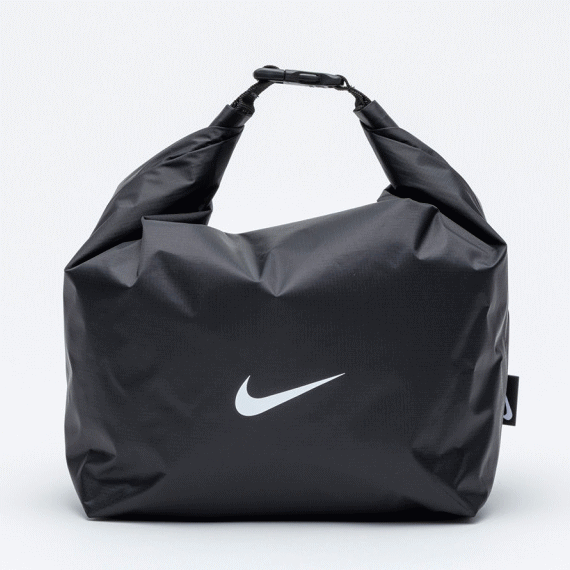 Rakuten - ナイキ NIKE ウォータープルーフバッグ プールバッグ スイムバッグ スイミングバッグ 水泳 海水浴 ジュニア キッズ 子供用 ブラック 1994045【1点までメール便OK】【26SS】