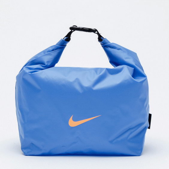 Rakuten - ナイキ NIKE ウォータープルーフバッグ プールバッグ スイムバッグ スイミングバッグ 水泳 海水浴 ジュニア キッズ 子供用 ブルー 1994045【1点までメール便OK】【26SS】