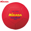 ＜商品説明＞ ■メーカー Mikasa/ミカサ ■サイズ 円周：約47cm 重量：約140g ■カラー レッド ■生産国 中国製 ■素材 スポンジ（TPE） 縫い 0.20～0.30kgf/cm2 ■備考 ●スポンジ（TPE）ならではの やさしい手ざわりと軽量感 お取り寄せ商品。発送まで1～5日頂きます。 ※当店とメーカーの在庫を合わせた数を表示しておりますので、 稀に欠品する場合もございます。