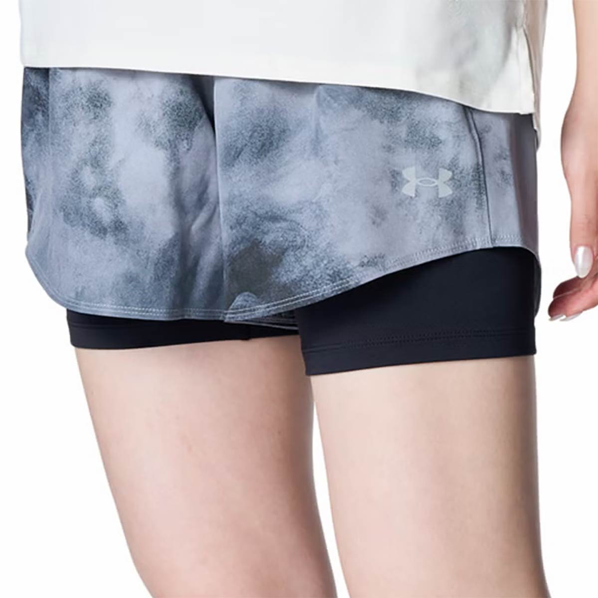 【BLACK FRIDAY期間中P5倍★11/20 20:00～11/27 1:59まで】アンダーアーマー UNDER ARMOUR ジム フィットネス ヨガ ウェア ボトムス ショート ハーフ パンツ 短パン モーション 2イン1 ショーツ VANISH 2IN1 SHORT 6007814-001 レディース 女性 25FA 秋冬