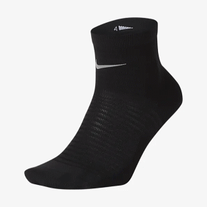 NIKE ナイキ ランニングソックス 靴下 スパーク ライトウェイト クォーター ソックス SK0049【1足までメール便OK】