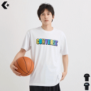 コンバースのデザインロゴをカラフルに表現 バスケ以外でも合わせやすいマルチスポーツ向けTシャツ 柔らかな肌触りに吸汗速乾を兼ね揃えたスポーツ向けアイテム ■メーカー希望小売価格：3,900円＋税 ■カラー： 1100/ホワイト 1918/ブラック×チャコール 2900/ネイビー ■素材：クイックドライメッシュニット（ポリエステル100%） ■生産国：中国 ※当店とメーカーの在庫を合わせた数を表示しておりますので 稀に欠品する場合もございます。 ※配送方法の注意事項 メール便・宅配便について メーカー希望小売価格はメーカーカタログに基づいて掲載しています