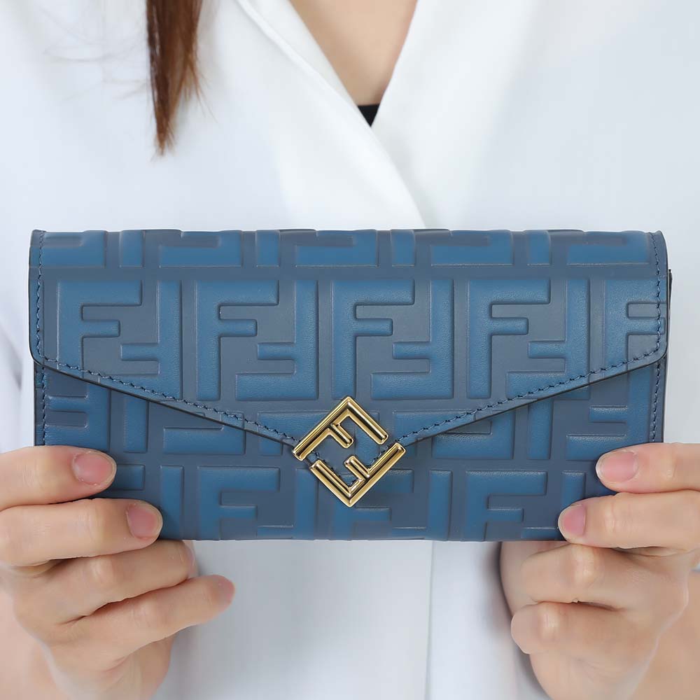 FENDI バゲット チェーン付き 長財布 デニムFFジャカード 財布 楽天市場】フェンディ 財布 チェーンの通販