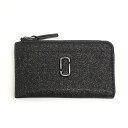 【スーパーSALE☆全品10％OFFクーポン＆300円クーポン併用可☆11日迄☆新品】MARC JACOBS マークジェイコブス 2R3SMP039S10 001 BLACKフラグメントケース /ザ ギャラクティック グリッター J マーク トップ ジップ マルチ ウォレット