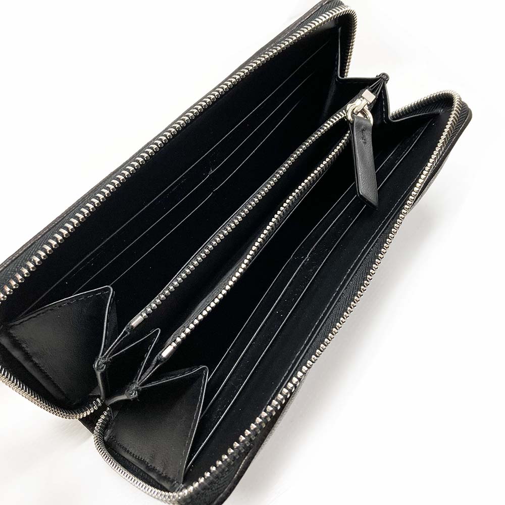 【激安!!好評!!在庫処分SALE延長☆全品P5倍＆更に最大2万円値引きクーポン28日迄】Maison Margiela メゾンマルジェラ SA1UI0030 P6434 T8013 グラム スラム エンブロイダリー ウォレット 長財布